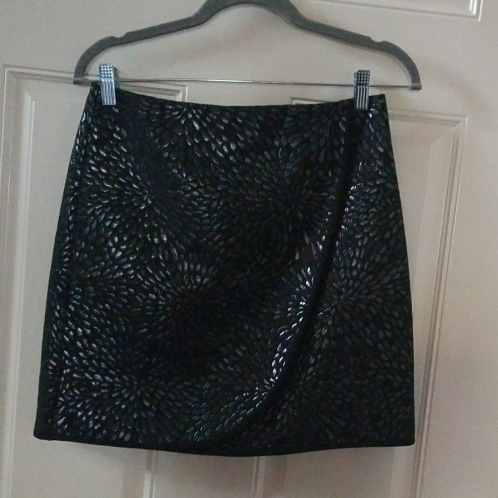 Pretty petite skirt
